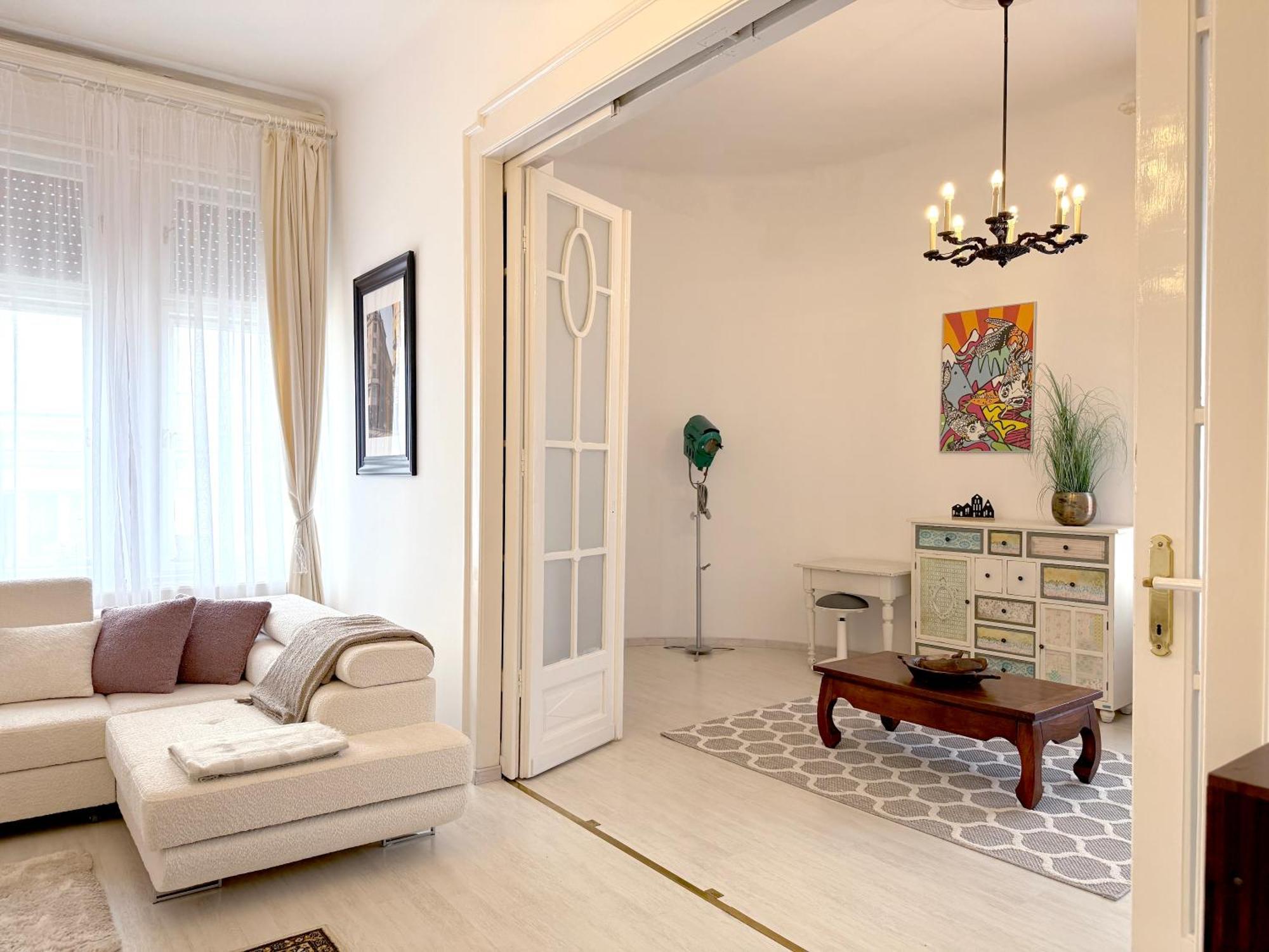 Elegant 125M2 Apartment In Center Of Budapesta Exterior foto